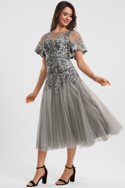 Robe Cocktail Grise Éthérée - gallery 3