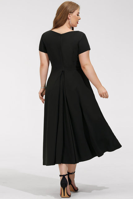 Robe Cocktail Noir Élégant - gallery 9