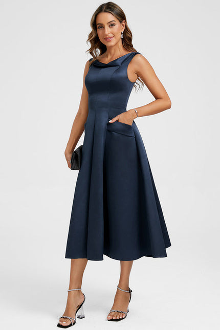 Robe Cocktail Satinée Chic - gallery 3