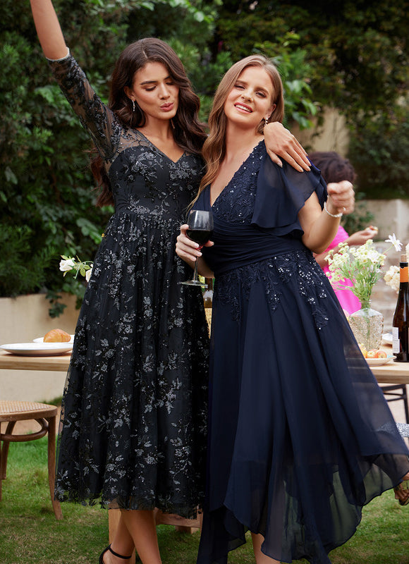 Robe Cocktail Noir Étoilé Chic - gallery 5