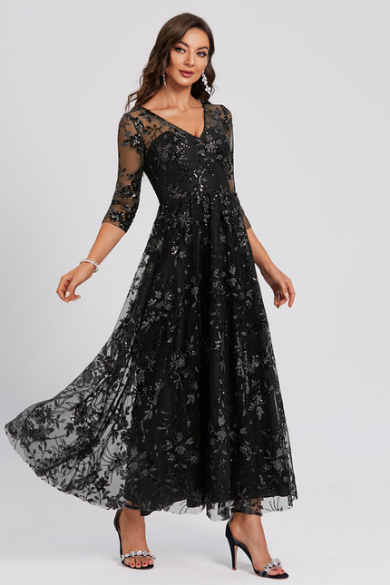 Robe Cocktail Noir Étoilé Chic