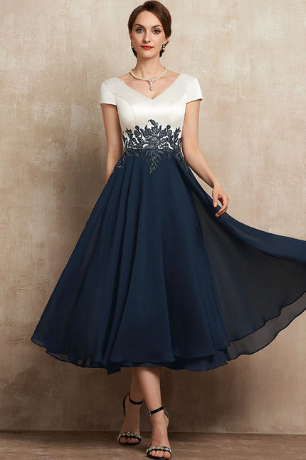 Robe Cocktail Élégance Sereine