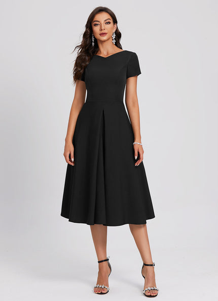 Robe Cocktail Noir Élégant