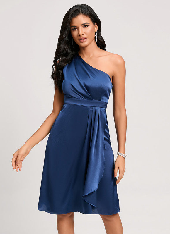 Robe Cocktail Satinée Unilatérale