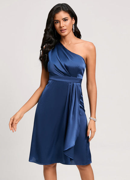 Robe Cocktail Satinée Unilatérale
