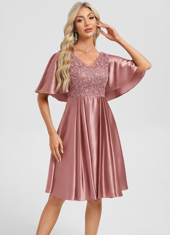 Robe Cocktail Satinée À Manches Fluides