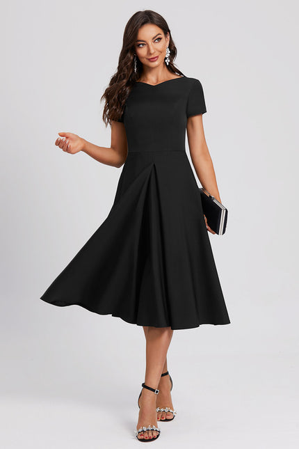 Robe Cocktail Noir Élégant - gallery 4