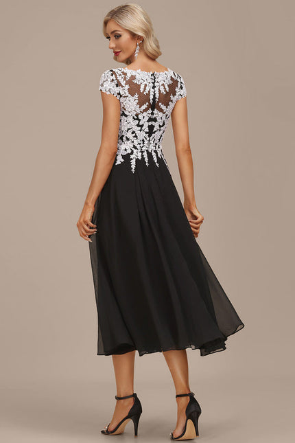 Robe Cocktail Élégance Noire - gallery 4