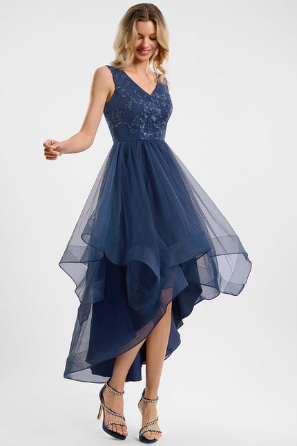 Robe Cocktail Chic Aérienne - gallery 1