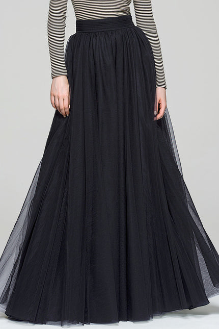 Robe Cocktail Noir Éthéré