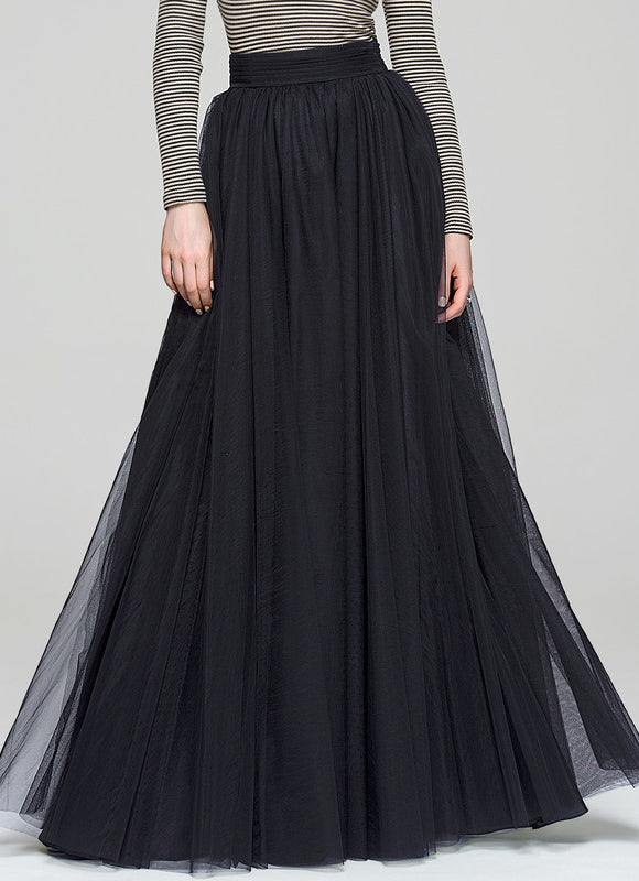 Robe Cocktail Noir Éthéré
