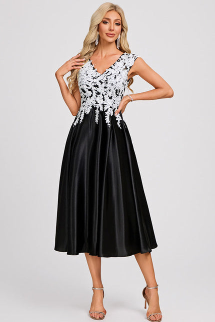 Robe Cocktail Élégante Noire