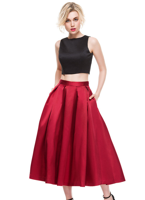 Robe Cocktail Rouge Satiné Élégant - gallery 6