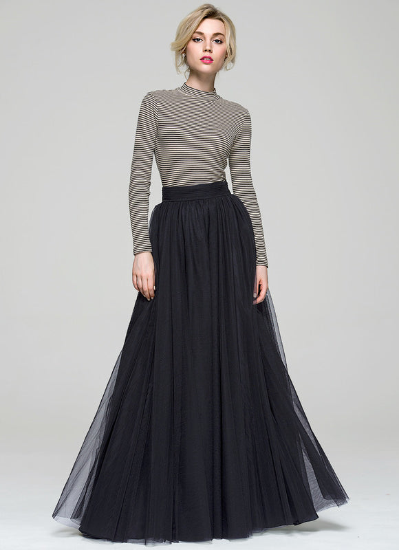 Robe Cocktail Noir Éthéré - gallery 5